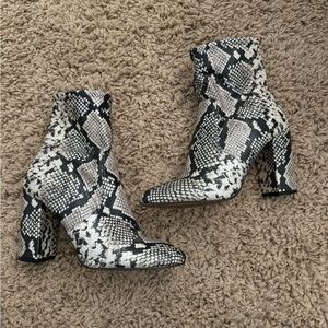 Steve Madden Boot Heels